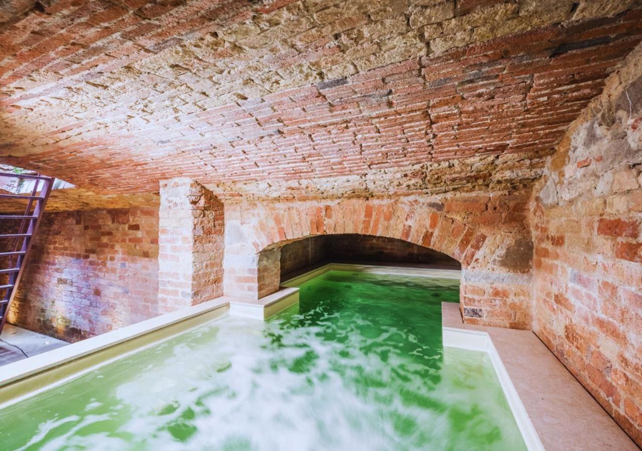 Countryhouse Con Piscina Riscaldata Vicina Al Centro 佛罗伦萨 外观 照片